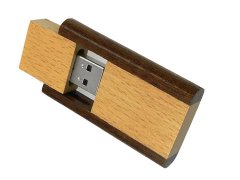 Twist Bamboo USB Flash Drive Card
